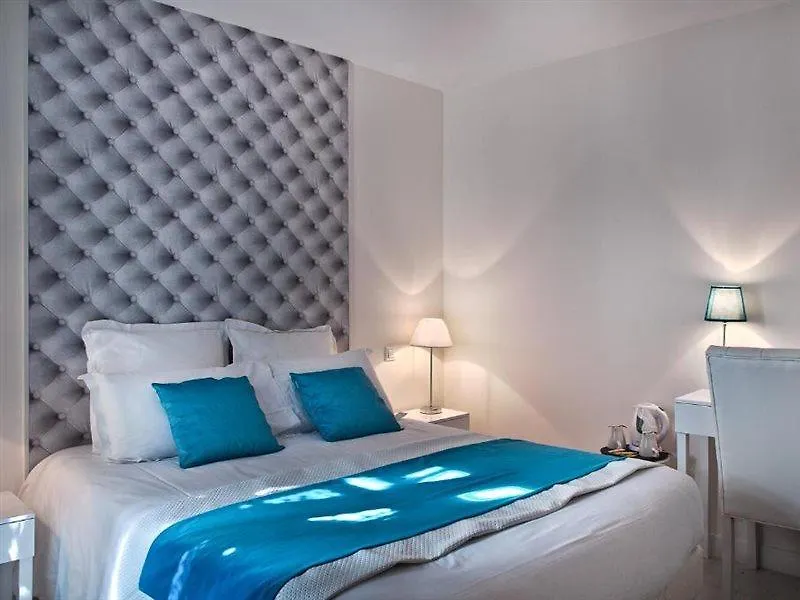 Hotel B Square Parigi 3*,