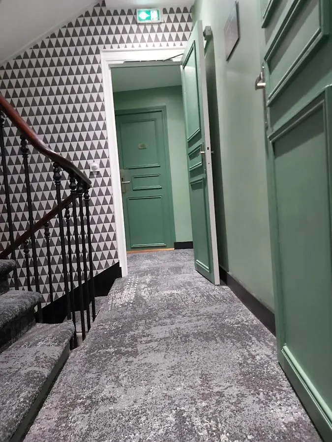 Hotel B Square Parigi