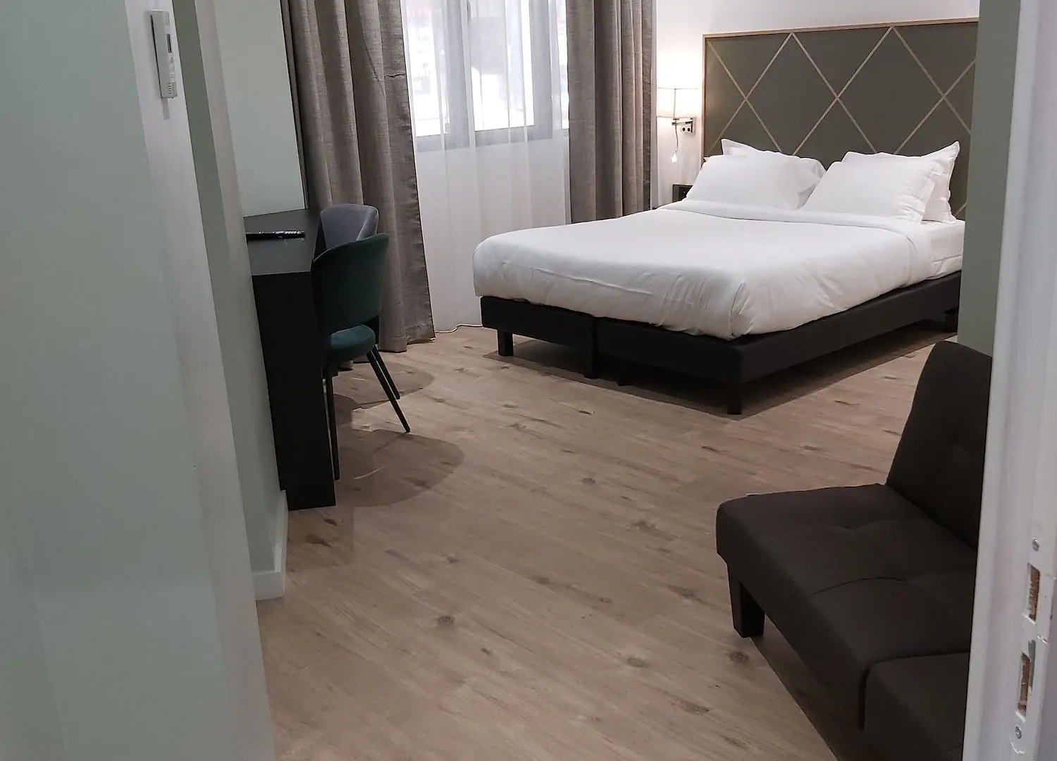 Hotel B Square Parigi