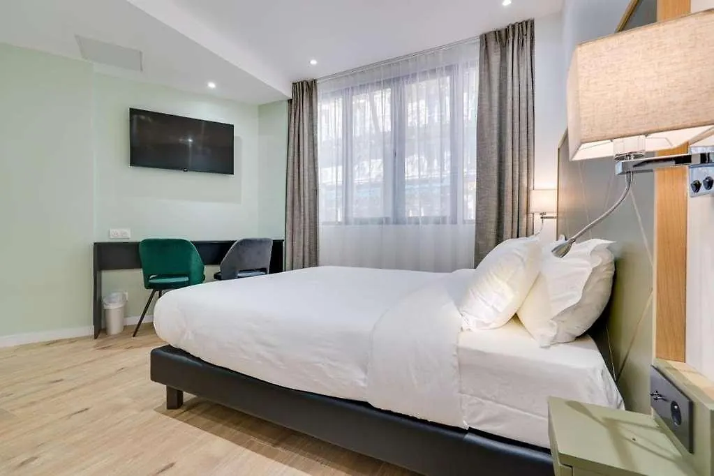 Hotel B Square Parigi
