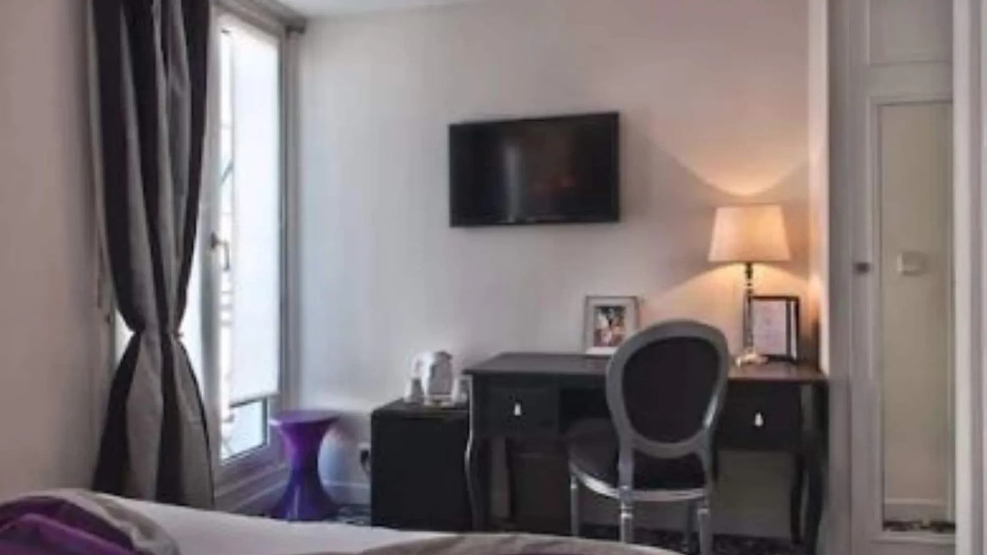 Hotel B Square Párizs